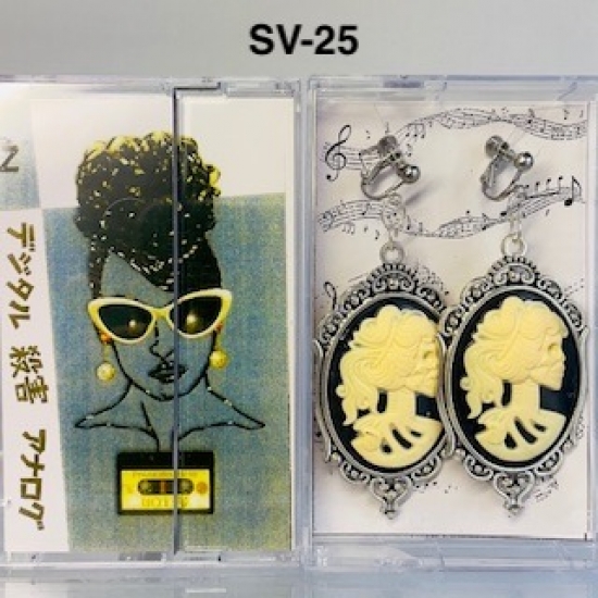 ★ スカルカメオのイヤリング＆ピアス